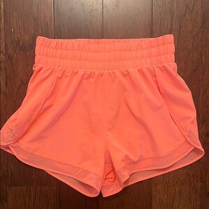 Athleta Mesh Racer High Rise 3” Shorts